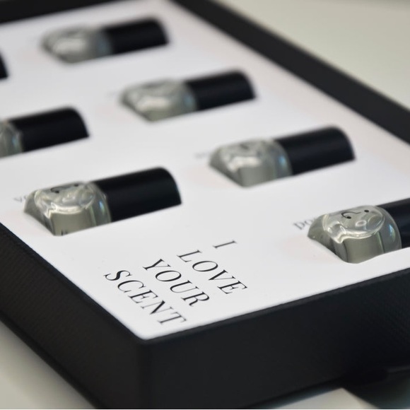 RIDDLE ? SAMPLE KIT ORIGINAL SANTAL MUSE EX SPHINX POPPY VOYER PHEROMON BNIB - Picture 3 of 6